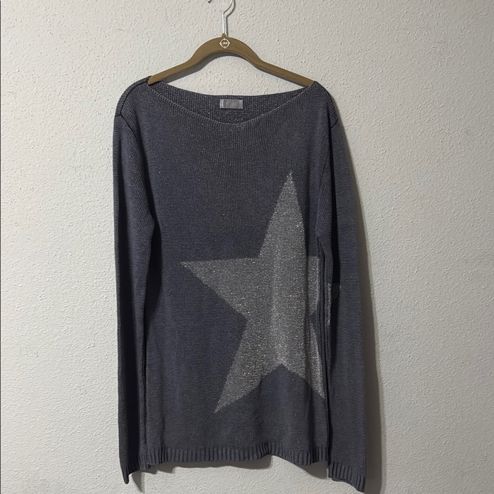 Gray Star Pattern Crew Neck Sweater